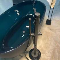 Смеситель для ванны Paffoni Light LIG 032 NO напольный с душевым набором, черный матовый, фото №5