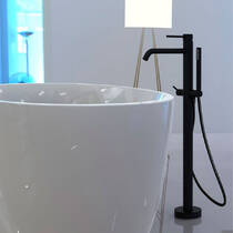 Смеситель для ванны Paffoni Light LIG 032 NO напольный с душевым набором, черный матовый, фото №6