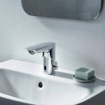 Смеситель для раковины Grohe Bau Cosmopolitan E 36453000 электронный, хром, фото №3