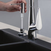 Дозатор для жидкого мыла Hansgrohe A41 40438000 хром, фото №3