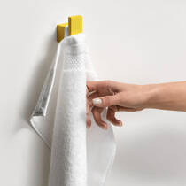 Крючок Liberta FLOW color RAL1023 желтый матовый, фото №1