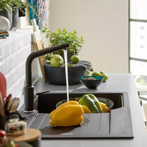 Змішувач для кухні Franke Urban 115.0627.523 чорний матовий, фото №4