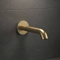 Вилив для ванни Grohe Essence 13449GN1 брашоване золото, фото №1