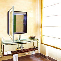 Дзеркальна шафа J-Mirror Leonardo з LED-підсвічуванням 600х700 мм, фото №4