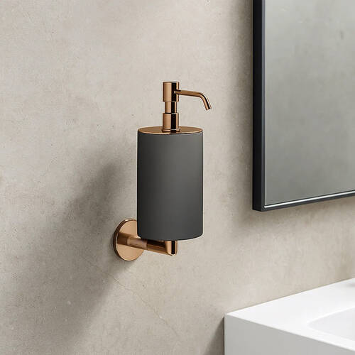 Дозатор для жидкого мыла Gessi Anello 63714-030 с держателем черный матовый/медь, фото 1