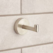 Гачок Bossini Inox Line V50406 одинарний нержавіюча сталь матовий, фото №1
