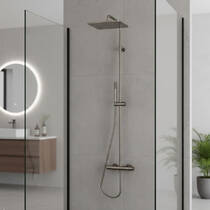 Душевая система с термостатом Bossini Cosmo L10219000094008 сатинированный никель, фото №1