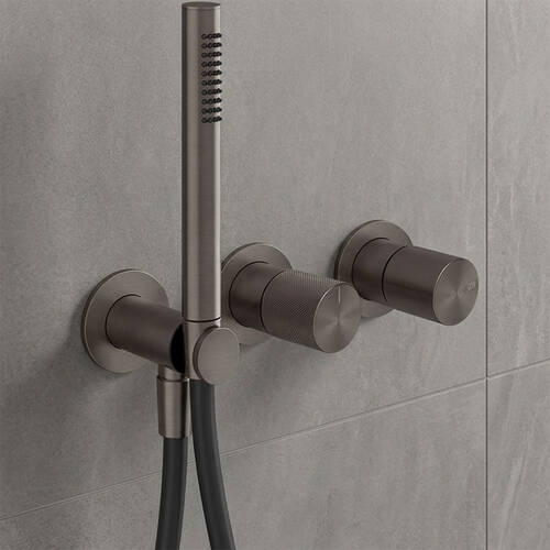Змішувач прихованого монтажу для душу Gessi Diamantato 70638-707 з душовим набором чорний метал матовий, фото 1